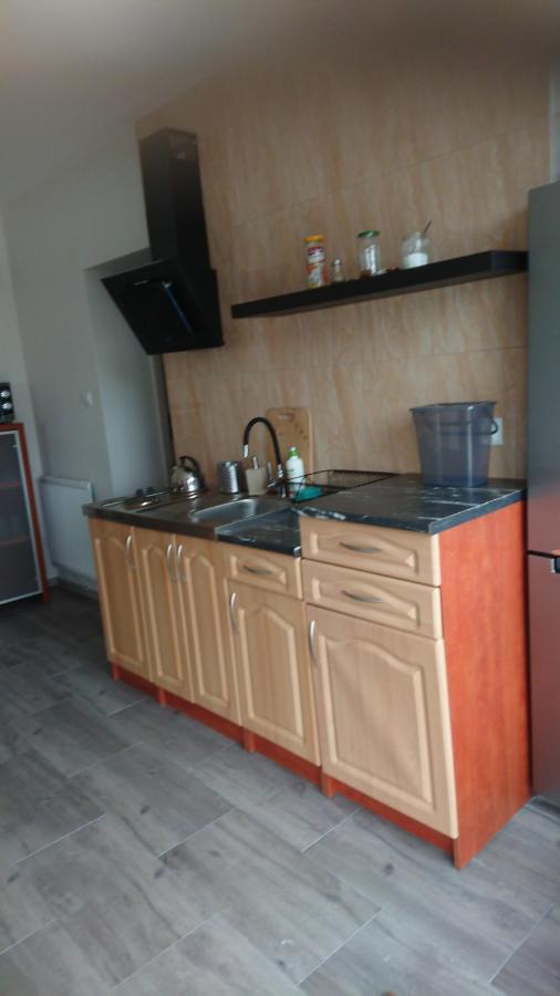 Apartamento Ostoja Czersk Zamek Gora Kalwaria Exterior foto