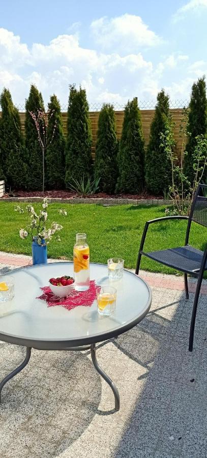 Apartamento Ostoja Czersk Zamek Gora Kalwaria Exterior foto