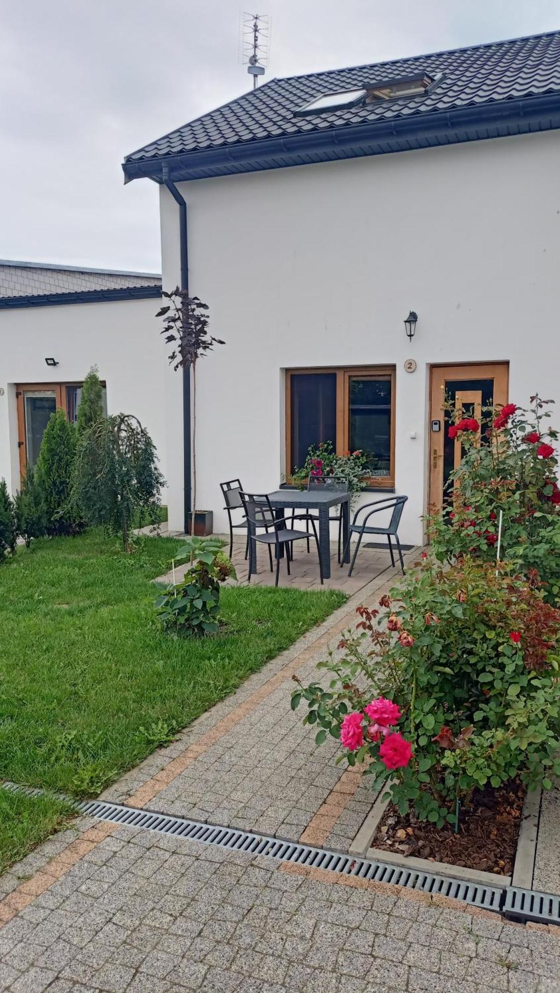 Apartamento Ostoja Czersk Zamek Gora Kalwaria Exterior foto